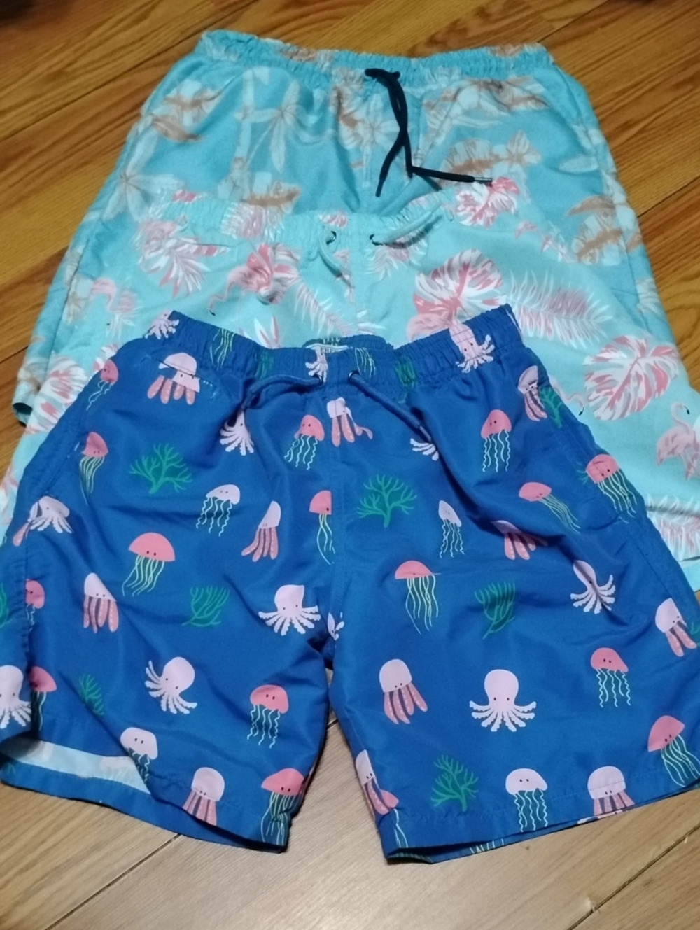 Free Planet & Penguin Boys 16 (XL) Jellyfish Print Swim Shorts - Pink Accent